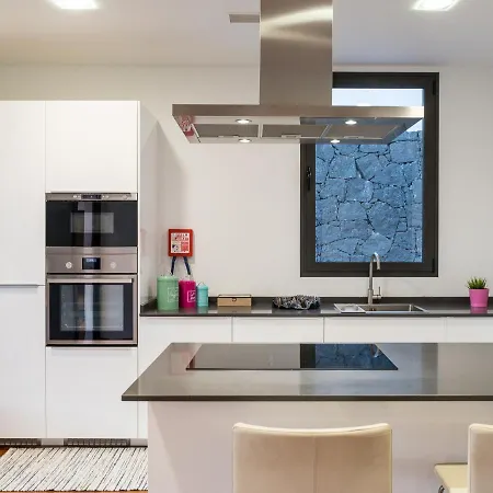 Luna Villa