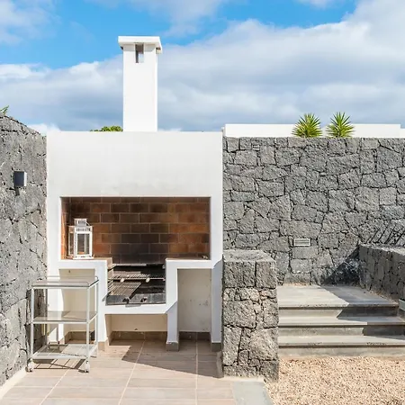 Luna Villa